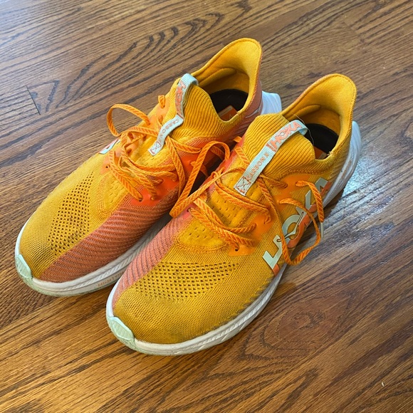 Hoka Carbon X3 - Picture 1 of 8